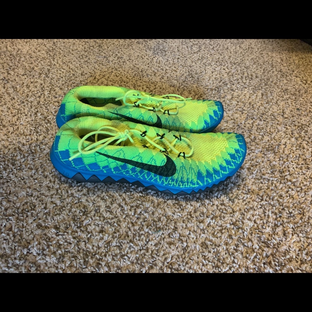 Nike fly knit